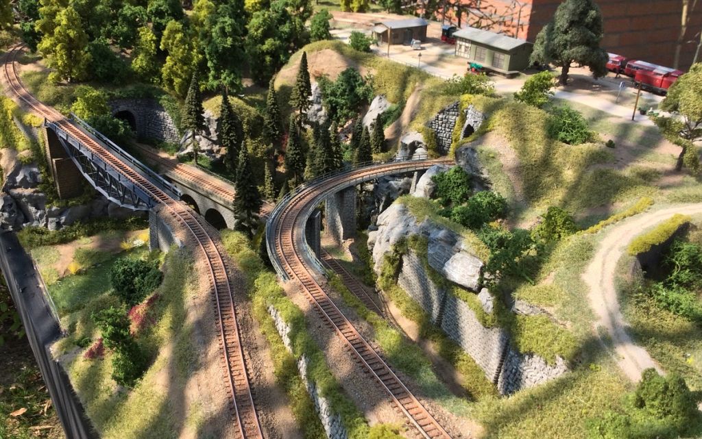 Kompakte Anlagen in Spur N Kulissenanlage V2 Seite 8